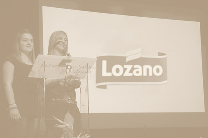 Lozano colabora Congreso Internacional de Estudian