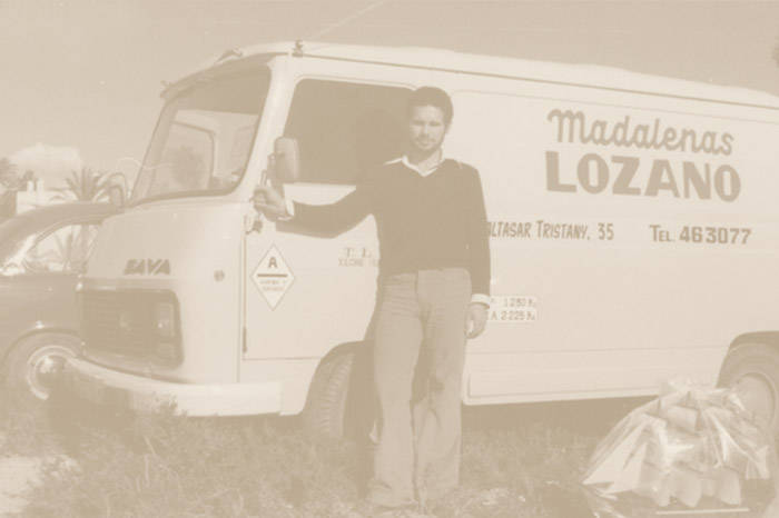 Cumplimos 43 años, en el mismo sitio y con la misma gente: Elche