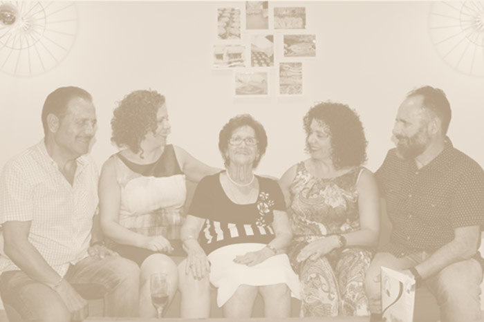 Momentos de la fiesta de reapertura de nuestra primera confitería de Elche